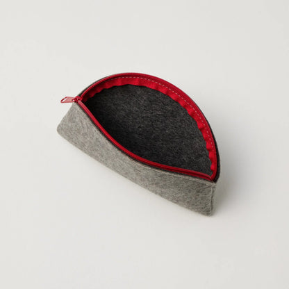 Multi Tone Curved Half Moon Zipper Storage Bag with Contrast Zipper, Light Small Cosmetic Pouch for Daily Outfit Collocation