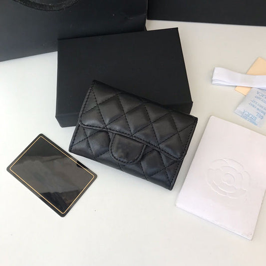 Black Grid Quilted Mini Tri-Fold Card Wallet with Metal Snap Button, Pocket-Sized Flap Purse for Daily Outfit Matching