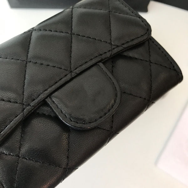 Black Grid Quilted Mini Tri-Fold Card Wallet with Metal Snap Button, Pocket-Sized Flap Purse for Daily Outfit Matching