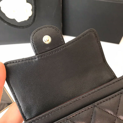 Black Grid Quilted Mini Tri-Fold Card Wallet with Metal Snap Button, Pocket-Sized Flap Purse for Daily Outfit Matching